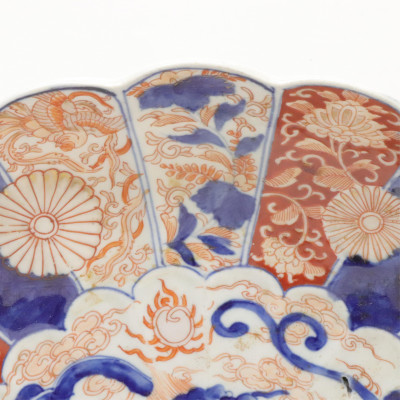 Large Lobed Chinese Imari Platter