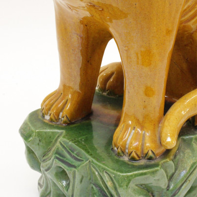 Chinese Sancai Pottery Lion Statue