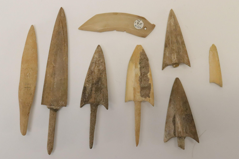 Group of Shang Dynasty Bone Arrowheads
