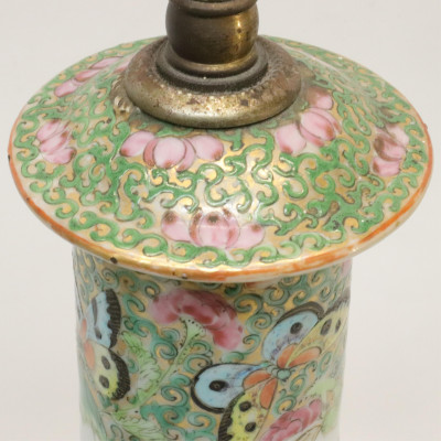 Two Chinese Export Porcelain Vases as Lamps