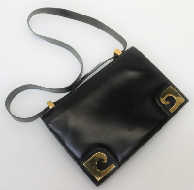 Image for Lot Pierre Cardin Leather Shoulderbag