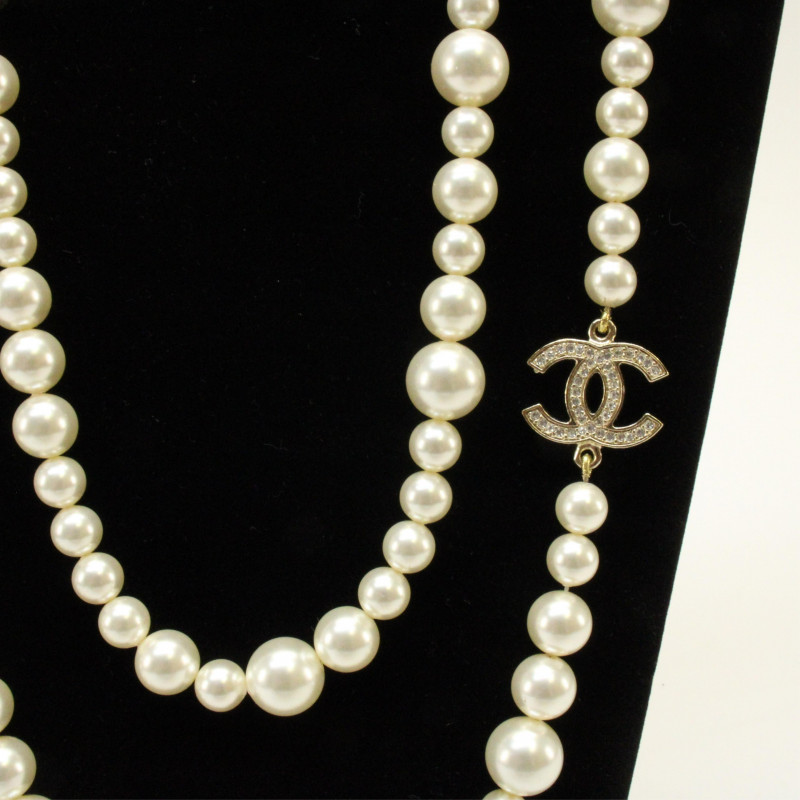 Chanel Double Strand Pearl Necklace