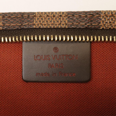 Louis Vuitton Damier Ebene Pochette Accessoires