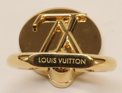Louis Vuitton Louise Phone Ring
