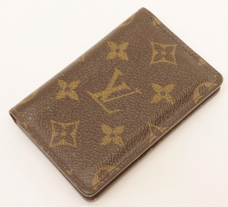 Louis Vuitton Wallet Damier - 119 For Sale on 1stDibs