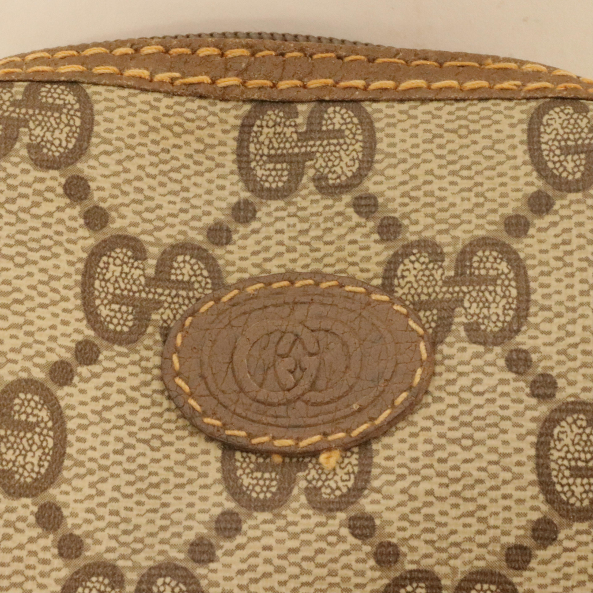 Vintage Gucci Change Purse - Capsule Auctions