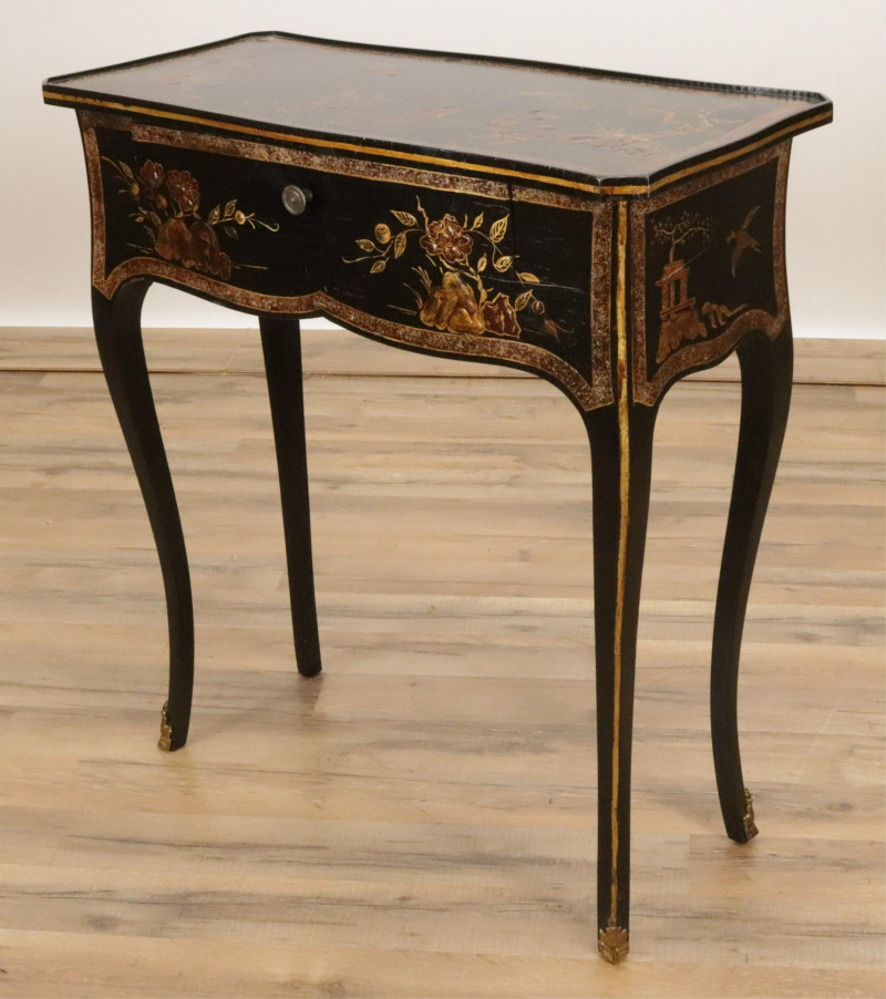 French Chinoiserie Black Lacquer Side Table