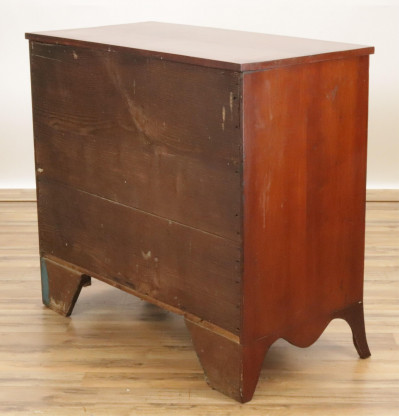 Federal Mahogany Chest of Drawers E 19th C