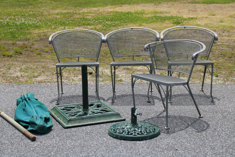 4 Woodard Style Dining Chairs Umbrella