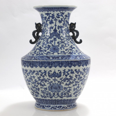 Image for Lot Large Chinese Porcelain Vase with Dragon Handles