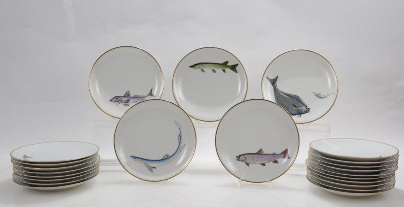 Set of 24 Heinrich Selb Porcelain Plates