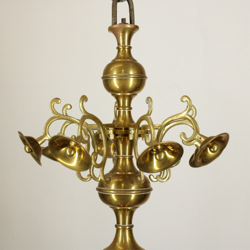 Dutch Style Brass Twelve True Candle Chandelier