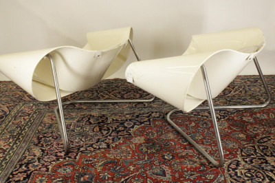 Pair of Leonardi Stagi for Bernini Ribbon Chairs