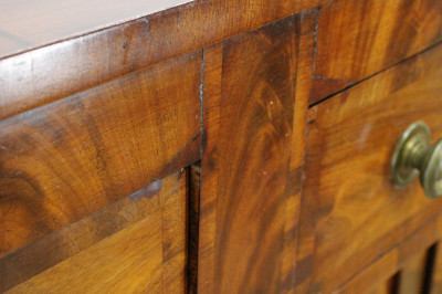 American Classical Mahogany Sideboard c1830