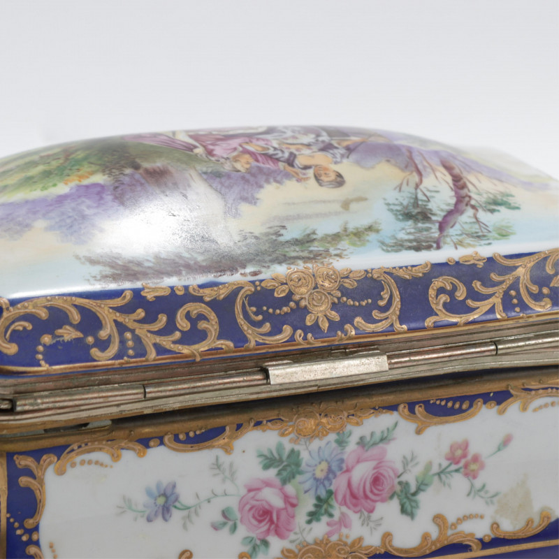 Sevres Style Gilt Decorated Porcelain Box