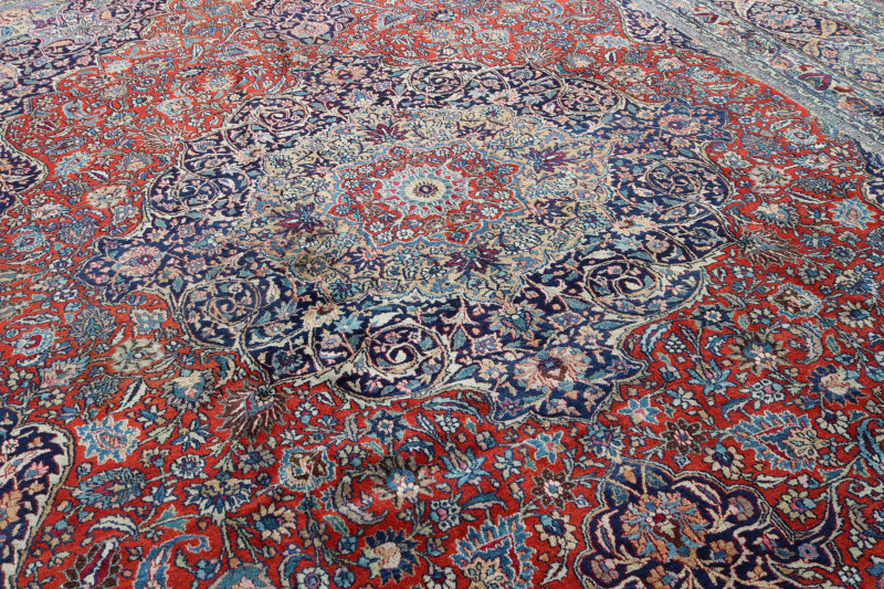 Kashan Carpet 11' 6' x 16' 6' Early 20th C
