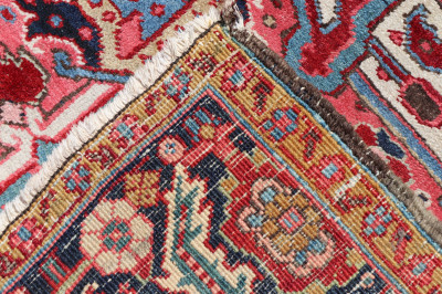 Gorevan Carpet 9' 11' x 11' 9' First Half 20th C