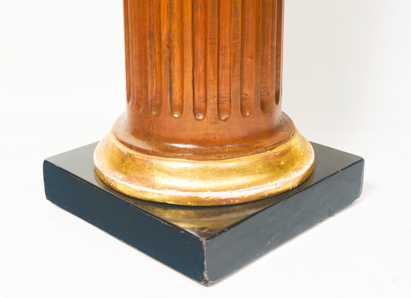 Fluted wood column pedestal