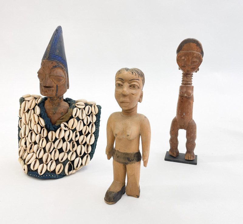 Group of 8 African tribal figures