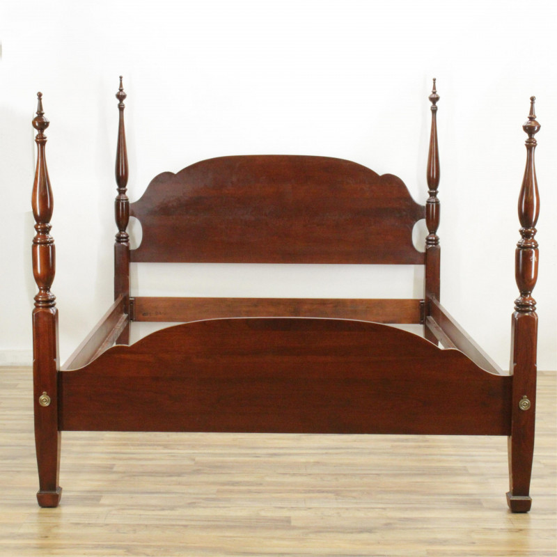 Colonial Style Mahogany Short Poster Bedstead