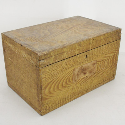 Image for Lot American Grain Painted Small Trunk, 19th C.