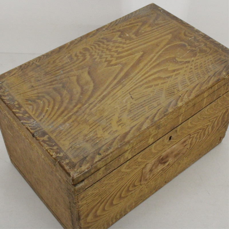 American Grain Painted Small Trunk, 19th C.