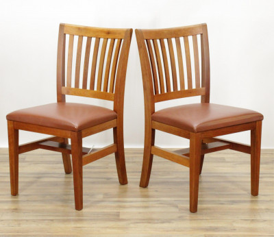 Image for Lot Pair Thomas Moser Cherry Side Chairs