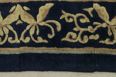Chinese Design Hand-Tufted Carpet