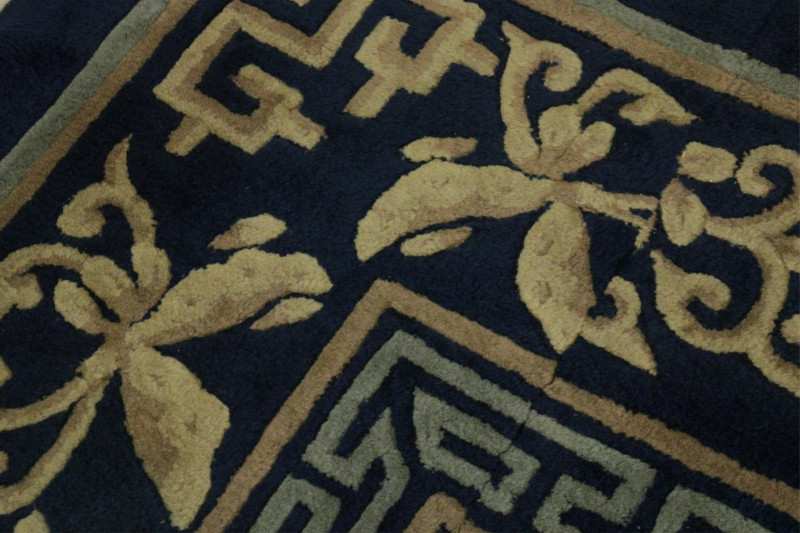 Chinese Design Hand-Tufted Carpet