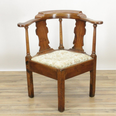 Image for Lot Georgian Mahogany Corner Chair