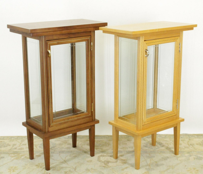Contemporary Display Cabinets, Peter Gerard, 2002