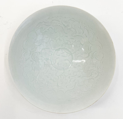 Chinese Yingqing Glazed Incised Bowl