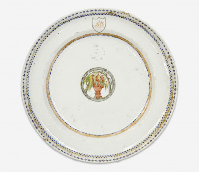 Image for Lot Chinese Export Porcelain Dish