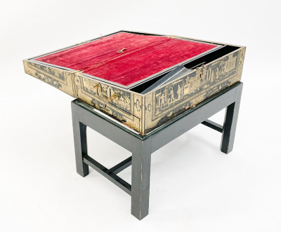 Chinese Export Lacquer Writing Box