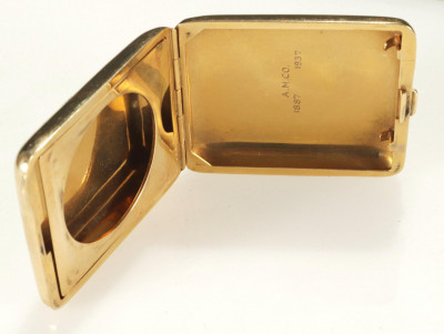Art Deco 14K Yellow Gold Compact