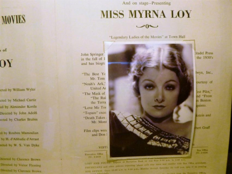 Myrna LOY signed program New York 1973