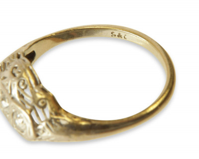 Edwardian 18k and Diamond Ring