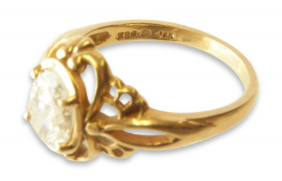 14k Yellow Gold & White Garnet Ring