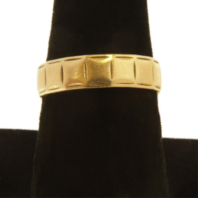 Image for Lot 14k Yellow Gold Geometric Ring