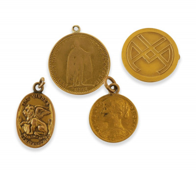 Image for Lot Group of Gold Pendants & Pin