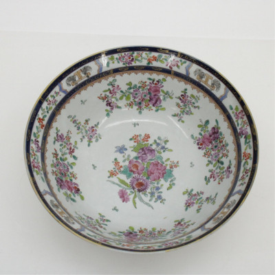 Large Chinese Export Bowl
