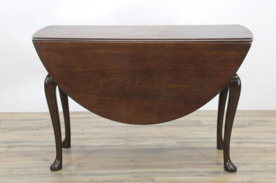 Image for Lot American Dropleaf Table, circa 1740
