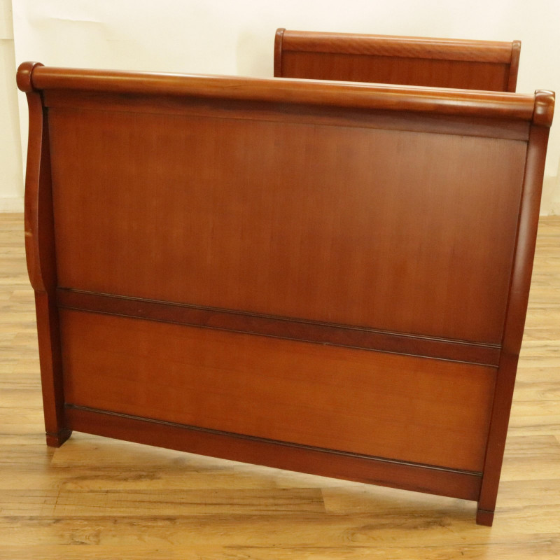 Twin Size Sleigh Bed 20C
