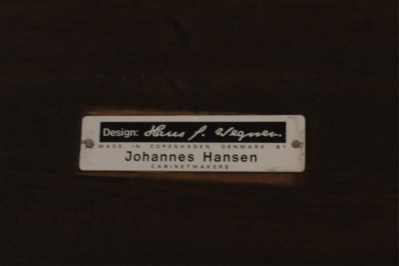 Hans J. Wegner, Johannes Hansen Dining Table