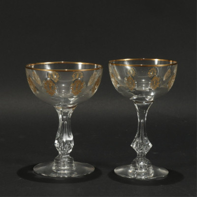 Image for Lot Versailles Medallion Tiffin French Crystal
