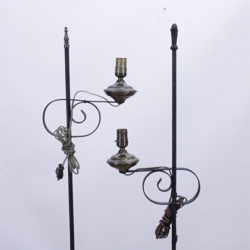 2 Pairs Colonial Style Metal Floor Lamp