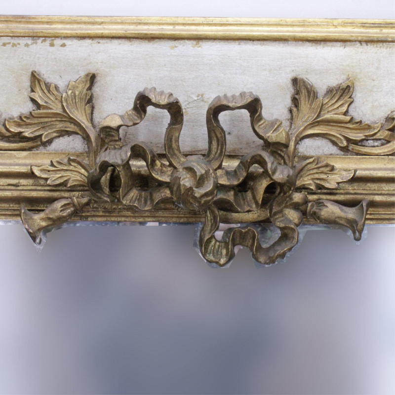 Classical Style Parcel-Gilt Silvered Mirror