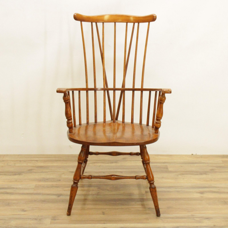 Colonial Style Cherry Comb Back Windsor Armchair
