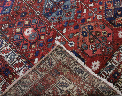 Antique Persian Bahktiari Rug 4-7 x 6-9