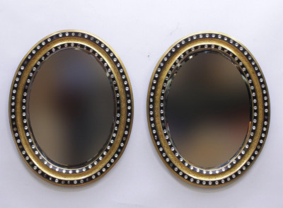 Image for Lot Pair of Irish Regency Style Gilt Oval Mirrors